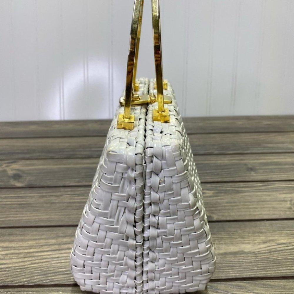 Vintage ADG White Basketweave Handbag - Picture 5 of 9